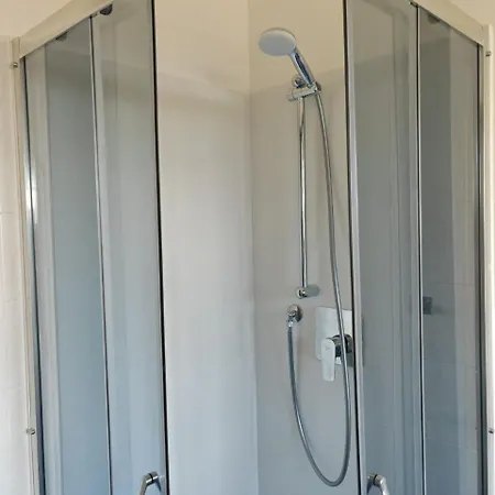 Bed and Breakfast Attico Nel Cuore Di Μόντενα